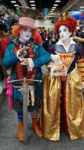 Comic Con 2014 Costume Tim Burtons Mad Hatter Queen Of Hearts