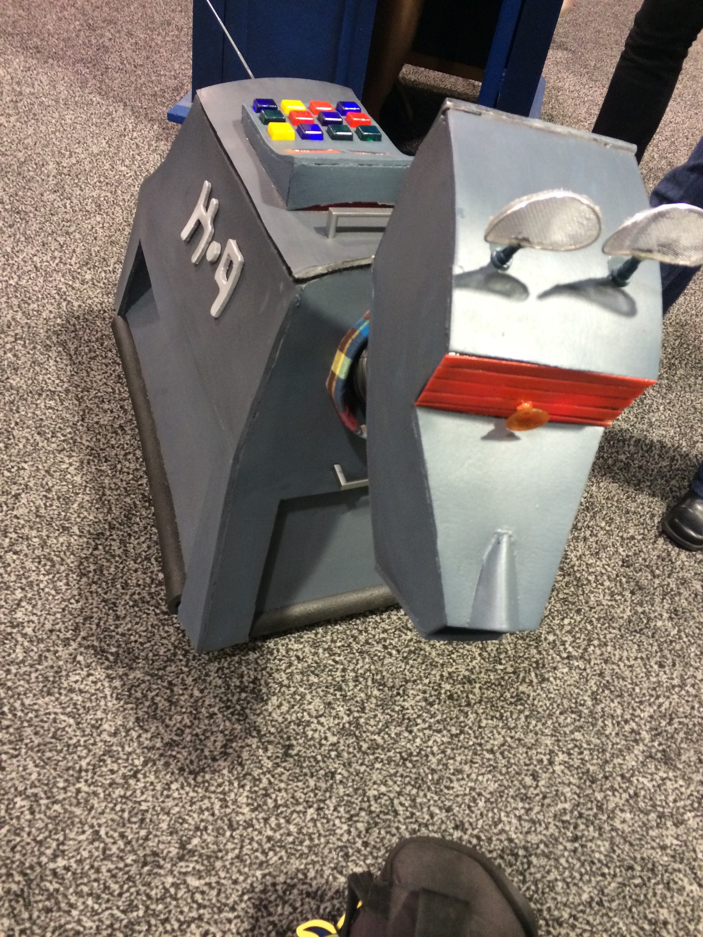 K-9 at Wondercon K-9 at Wondercon
